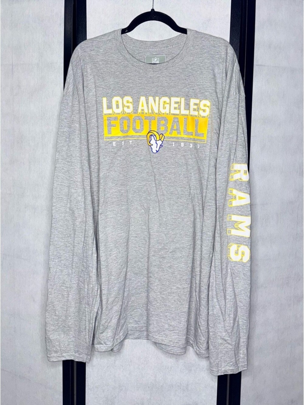 NFL Los Angeles Rams Football Gray Long Sleeve T-Shirt Men’s 3XL NWOT